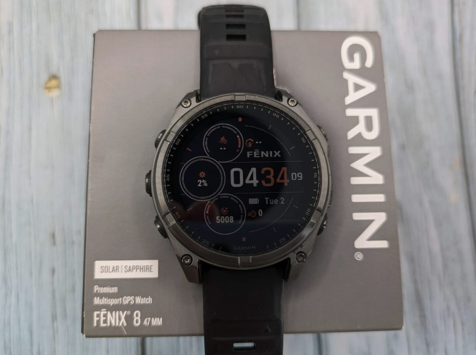 Garmin Fenix 8 Solar Sapphire Titanium 47mm (Carbon grey DLC with grey band) NEW - Image 3